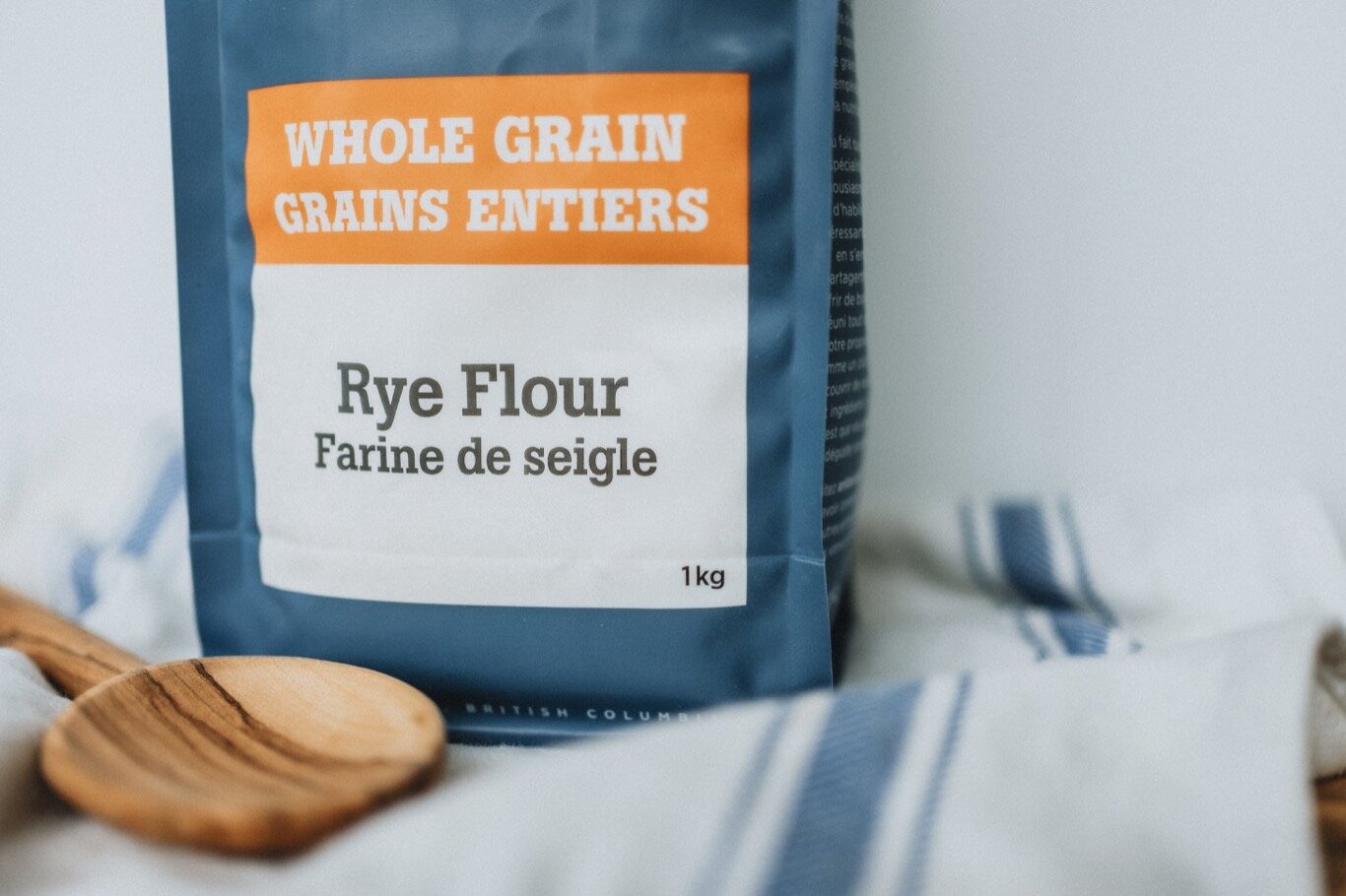 Anita's Organic Whole Grain Dark Rye Flour 1kg