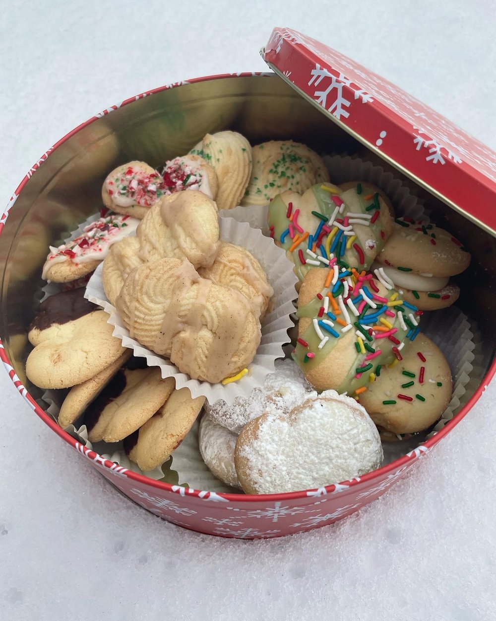 Little Jo Berrys Holiday Shortbread Tins